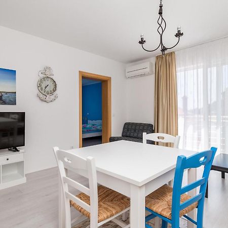 1 Bedroom Gorgeous Apartment In Moscenicka Draga Exterior photo