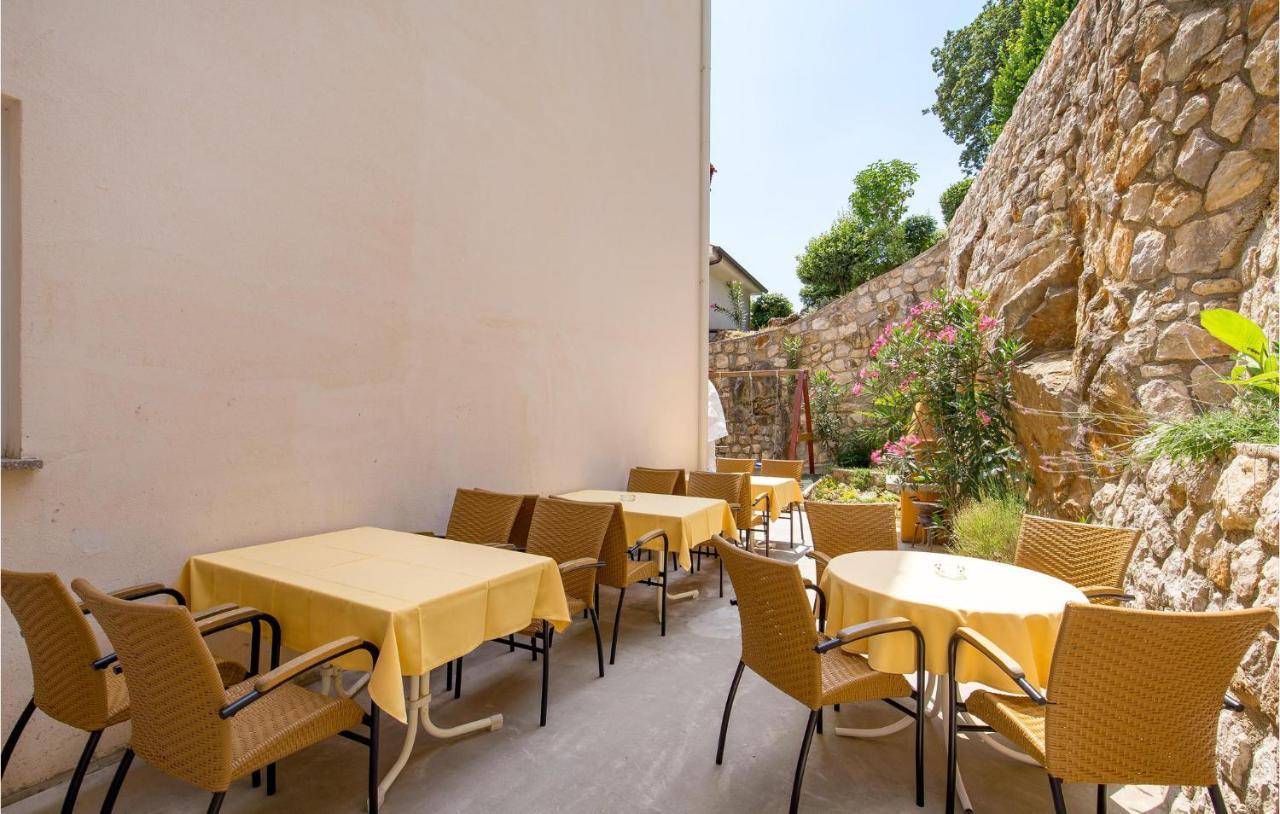 1 Bedroom Gorgeous Apartment In Moscenicka Draga Exterior photo
