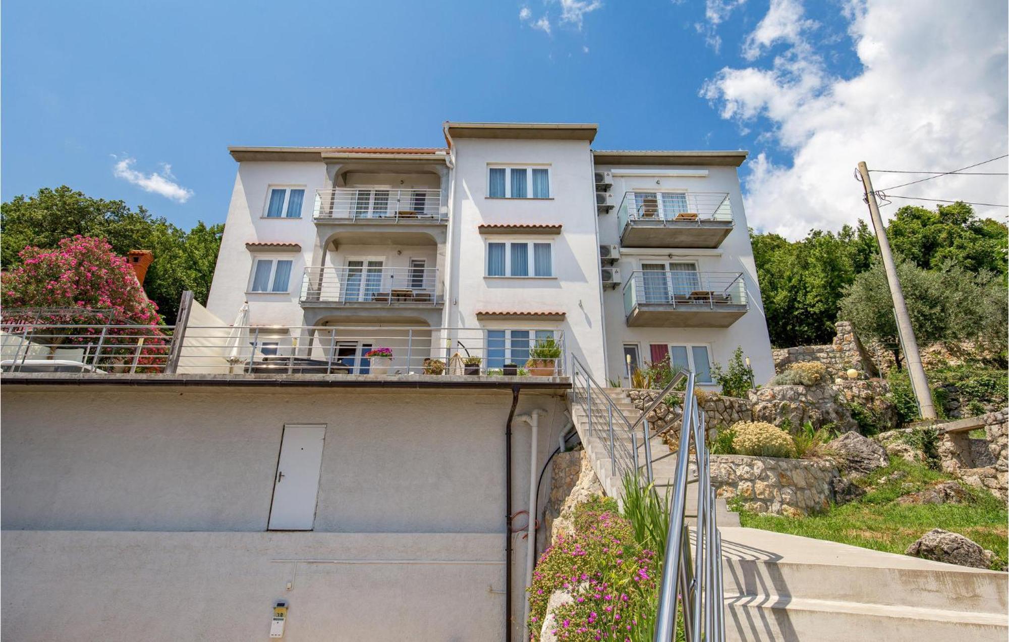 1 Bedroom Gorgeous Apartment In Moscenicka Draga Exterior photo